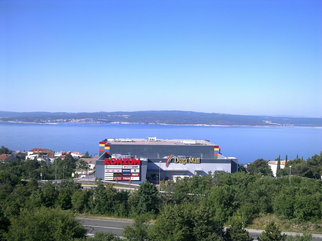 Apartments Permida Dramalj Exterior photo