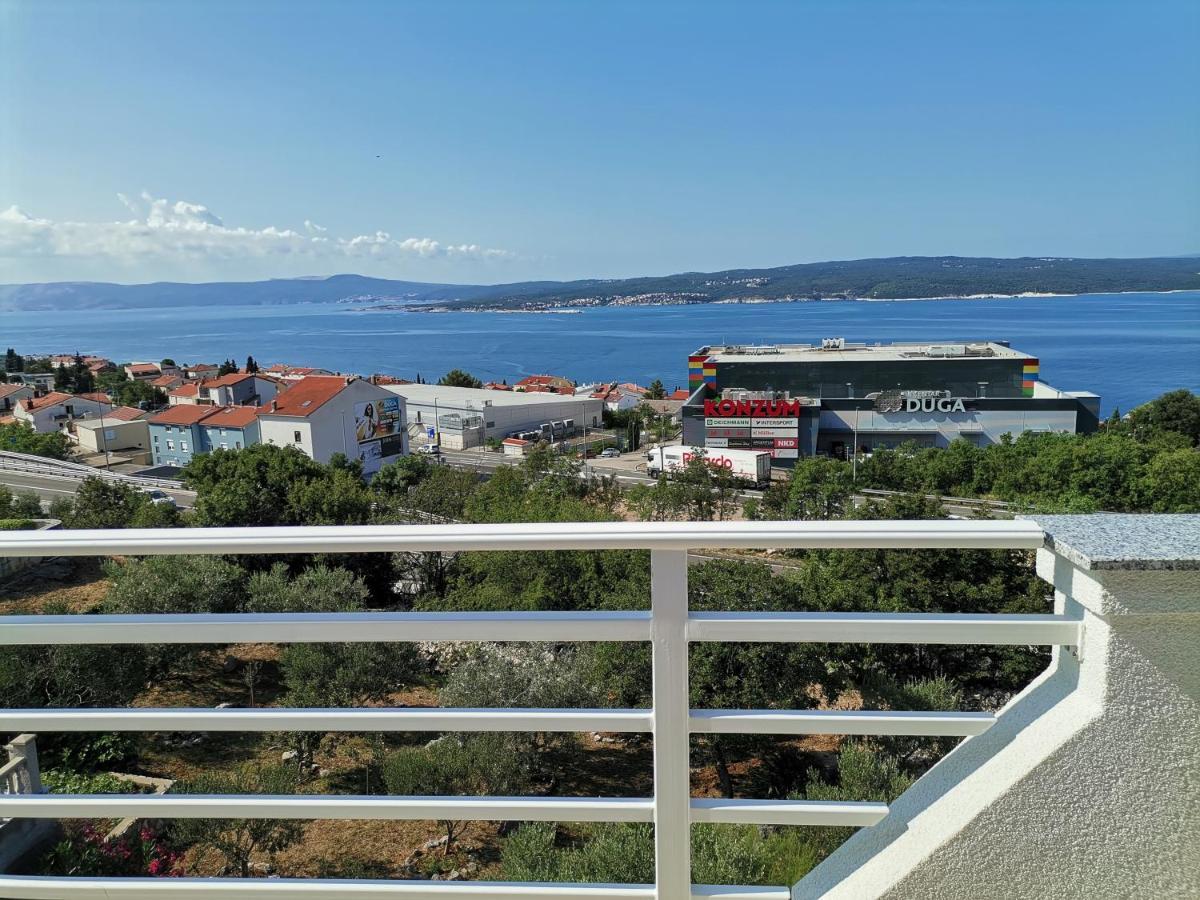 Apartments Permida Dramalj Exterior photo