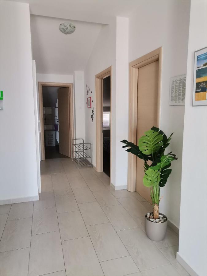 Apartments Permida Dramalj Exterior photo